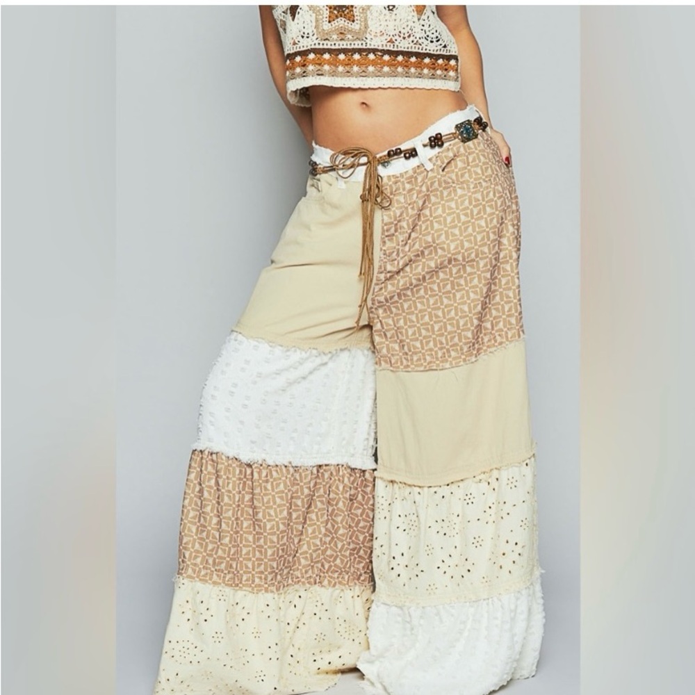 POL Beige and White Wide Leg Pants